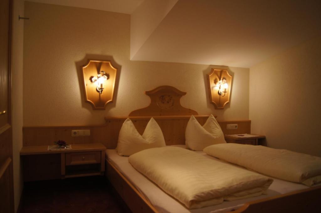 Gaestehaus Alpina Μάουραχ Δωμάτιο φωτογραφία