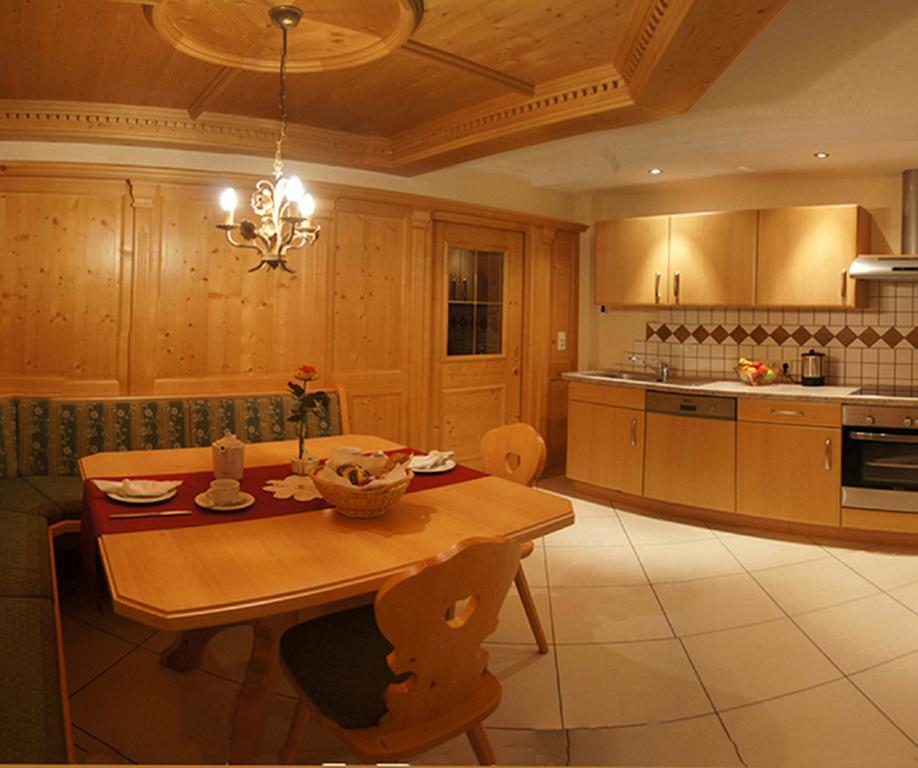 Gaestehaus Alpina Μάουραχ Εξωτερικό φωτογραφία